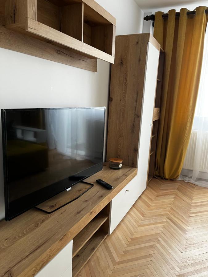 Condo Dorobanti Bukarest Eksteriør billede