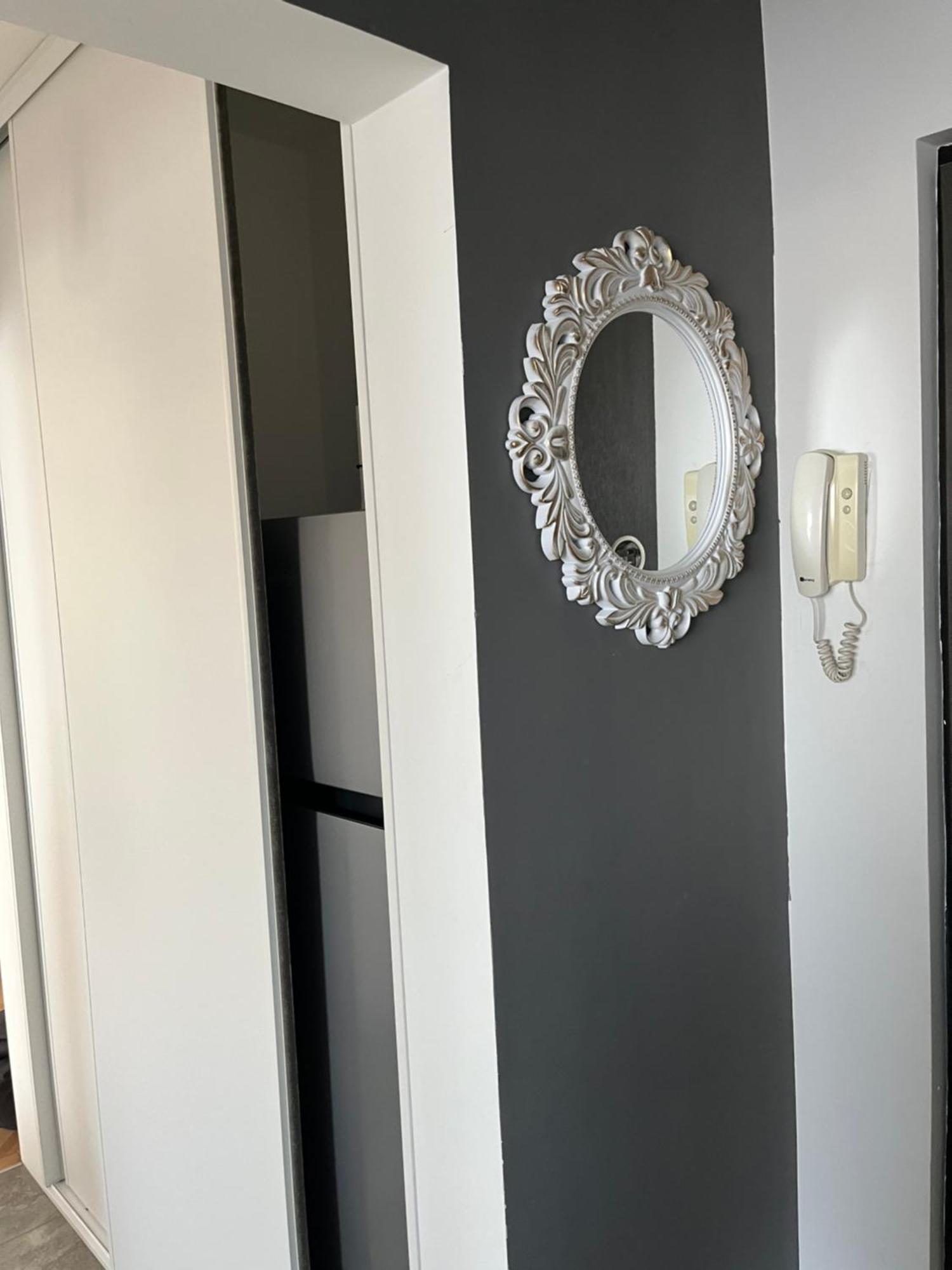 Condo Dorobanti Bukarest Eksteriør billede